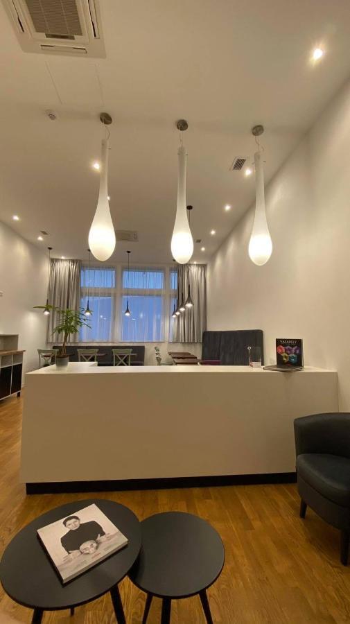 Osten Art Hotel สโกเปีย ภายนอก รูปภาพ