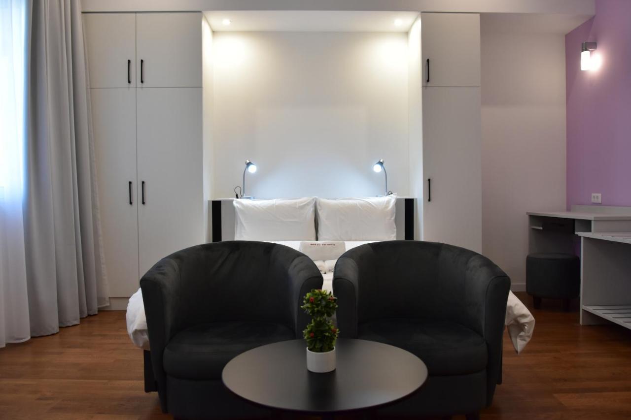 Osten Art Hotel สโกเปีย ภายนอก รูปภาพ